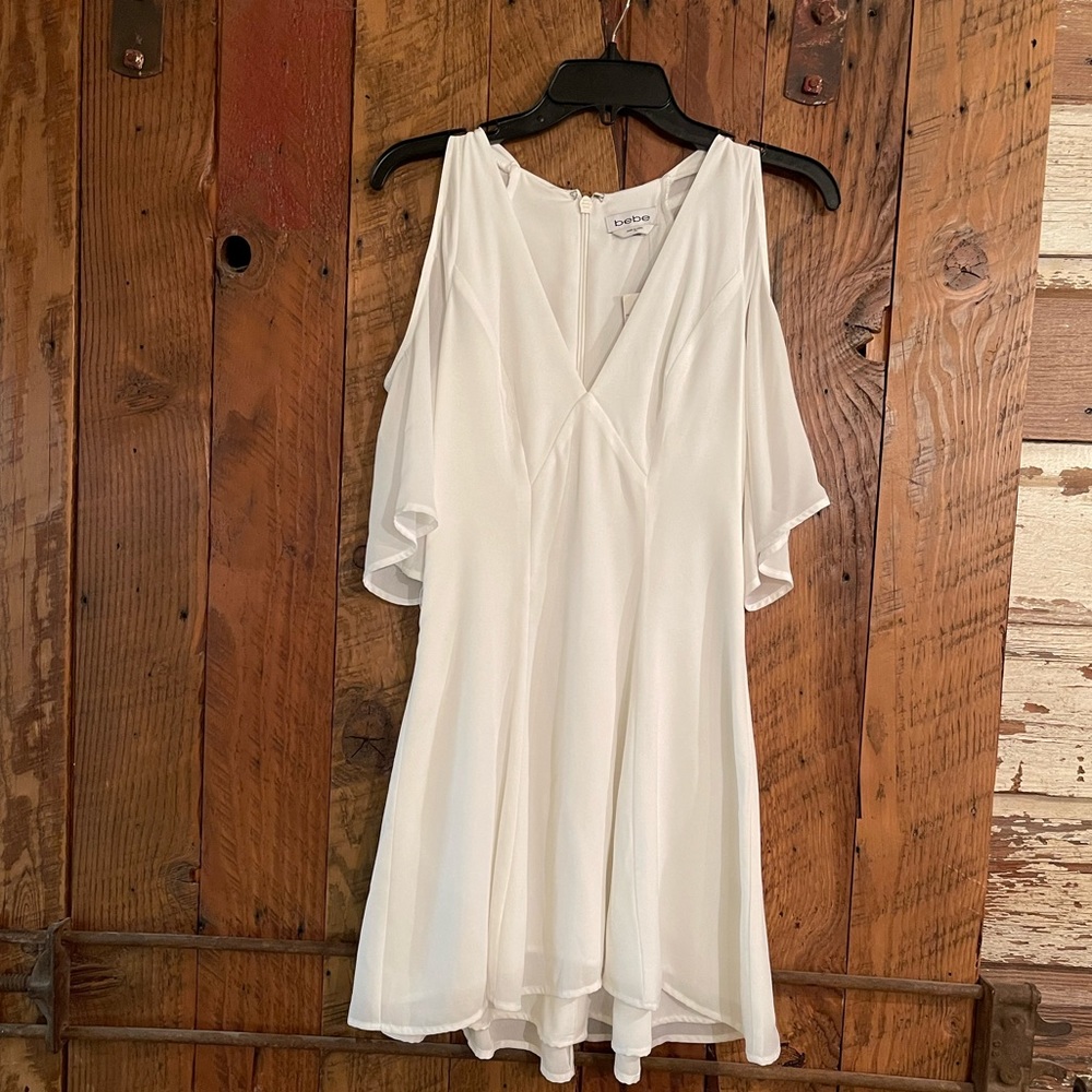NWT! xs ivory BEBE dress!!